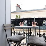 Coeur De Ville : 30M² Douillet Avec Lit Queen Size