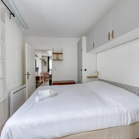 Coeur De : 30m² Douillet Avec Lit Queen Size * Parigi