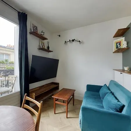 Appartamento Coeur De : 30m² Douillet Avec Lit Queen Size Parigi