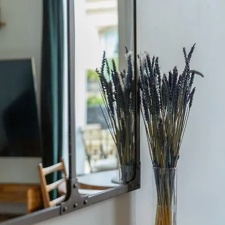 Appartamento Coeur De : 30m² Douillet Avec Lit Queen Size Parigi